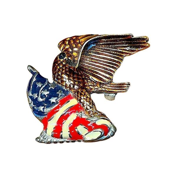 Vintage enamel and Silver tone Stars and Stripes USA Flag and Bald Eagle Pin - Picture 1 of 5